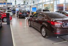 С начала года 30 автопроизводителей изменили цены в России