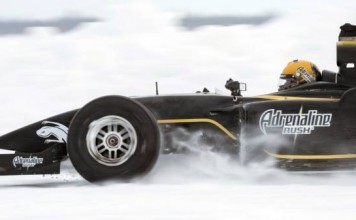 First Polar Formula: Михаил Алешин установил мировой рекорд скорости на льду