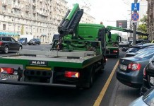 В Госдуме предложили отменить плату за эвакуацию