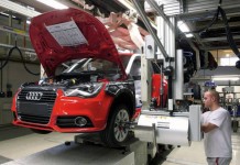 Audi остановила завод из-за терактов