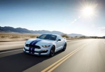 Shelby GT350R Mustang получил две награды