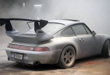 На мотор-шоу в США вспыхнул Porsche 993 Turbo