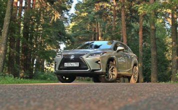 Граница смелости: тест Lexus RX350