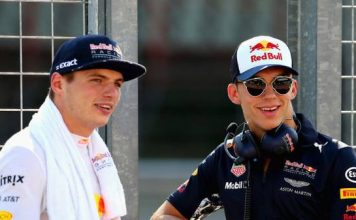 F1: Toro Rosso отстранила Квята от гонок